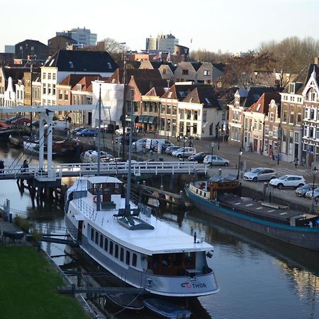 De Pelsertoren Bed and Breakfast Zwolle  Buitenkant foto